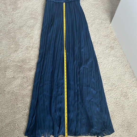 EUC | BCBG MaxAzria ink blue strapless 100% silk gown/PROM dress - Picture 10 of 10